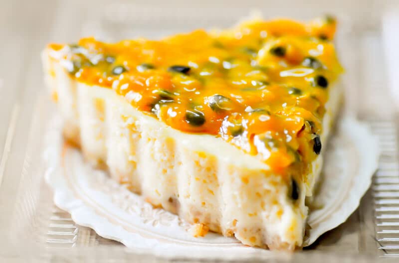 Al Amin Foods Vonbee Passion Fruit Honey Puree. One Bottles 42.32oz/ 2.6lb. Quite good and very versatile.