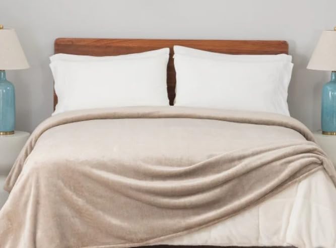 Berkshire Blanket & Home Co. Extra Plush |King | 284 cm x 234 cm |112 in. x 92 in. | Beige
