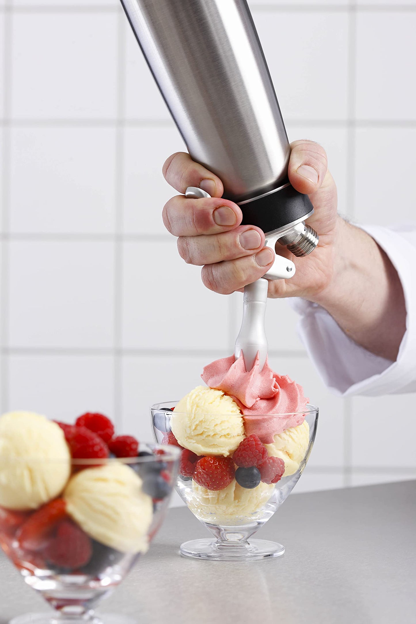 iSi North America Cream Profi Whip Professional Cream Whipper for All Cold Applications