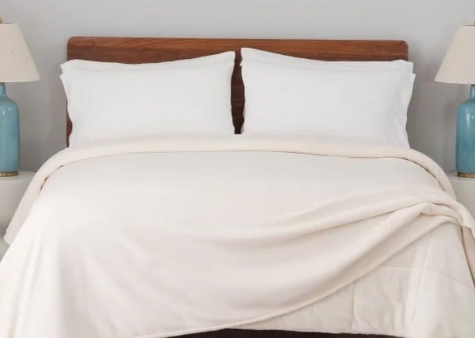 Berkshire Blanket & Home Co. Extra Plush | 284 cm x 234 cm |112 in. x 92 in. | White