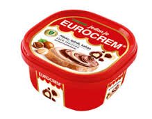 Takovo Eurocrem Milk and Hazelnut Cocoa Spread 17.63oz, 500g (Pack of 4)