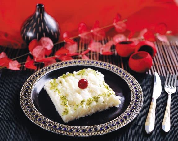 Kral Gullac for Gullac Dessert and Borek, Turkish Thin Yufka, Main Ingredient for Delicious Ramadan Dessert, 0.66lb (300g) (Regular - 300g, 2 Pack)