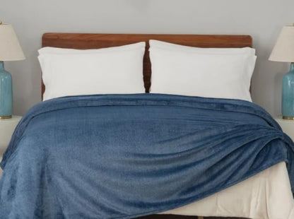 Berkshire Blanket & Home Co. Extra Plush |Queen | 249 cm x 234 cm |98 in. x 92 in. | Blue