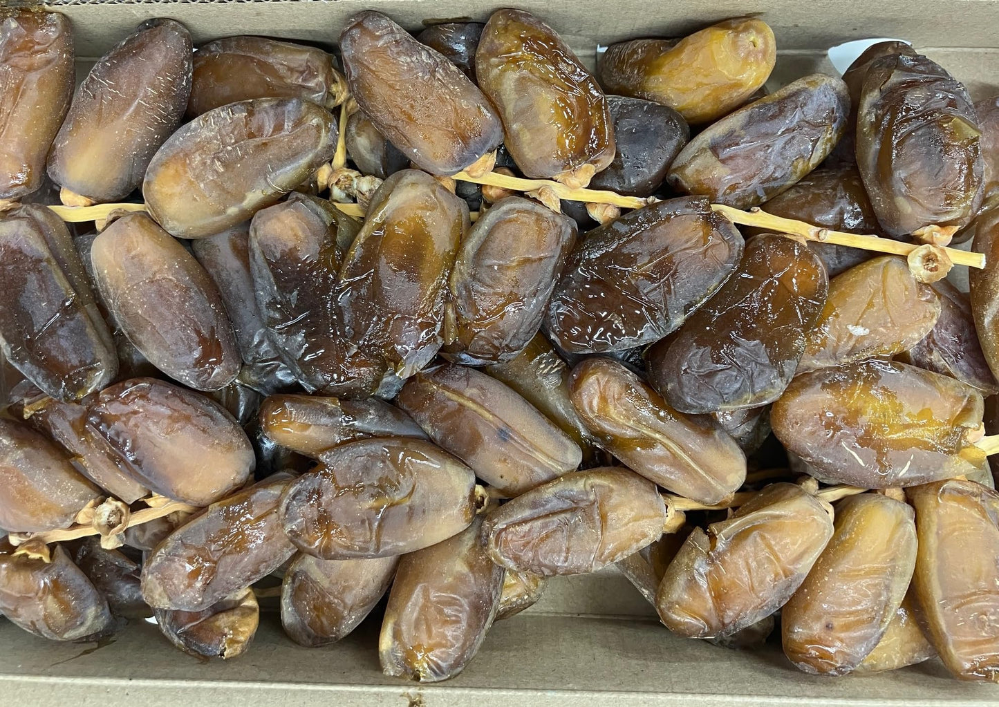 Branched Deglet Noor Dates | Tunisian-Algerian Premium Branched Deglet Noor Dates, 2 lb (907g)